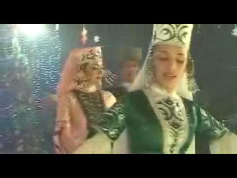 Альбина Токова - Увези ты меня при луне (Джигит) видео (клип)