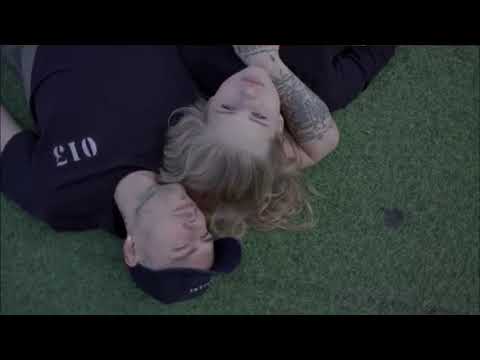 Jamille, Мезза - Юла (feat. МЕЗЗА) видео (клип)