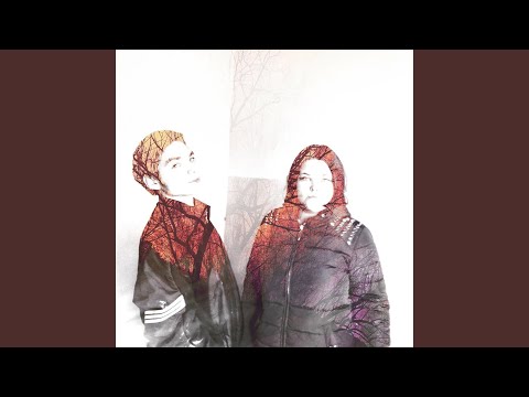 Юрий Sitch, Ksenia Veter - Мало тепла (Prod. by Юрий Sitch) видео (клип)