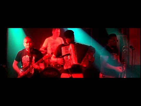 The Iron Bees - Поперёк видео (клип)